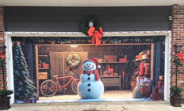 Milt's neighbor's garage door~2