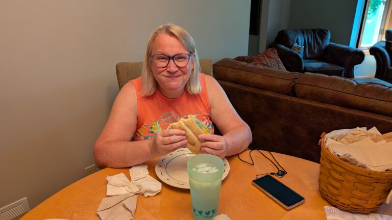 PXL_20250621_232027643