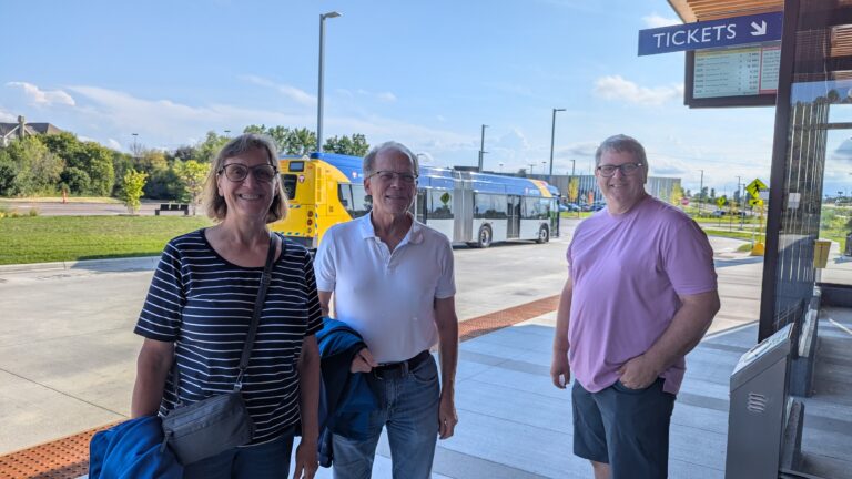 PXL_20250829_220219274