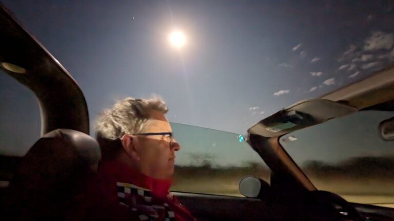 PXL_20251005_042135246