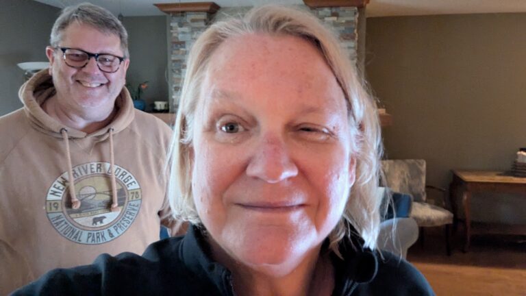 PXL_20251107_201721399