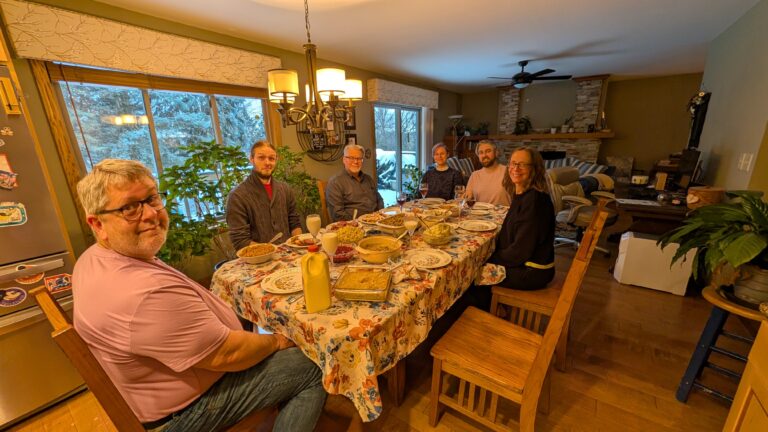 PXL_20251127_220239267