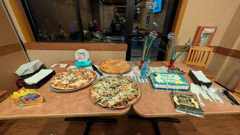 PXL_20251202_230742482