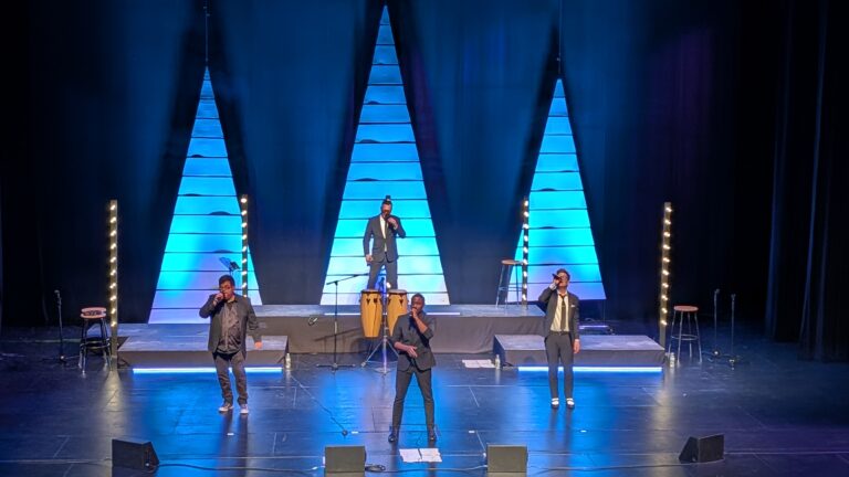 PXL_20251216_021554316