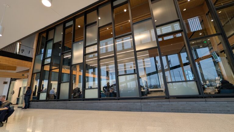 PXL_20260113_213416214